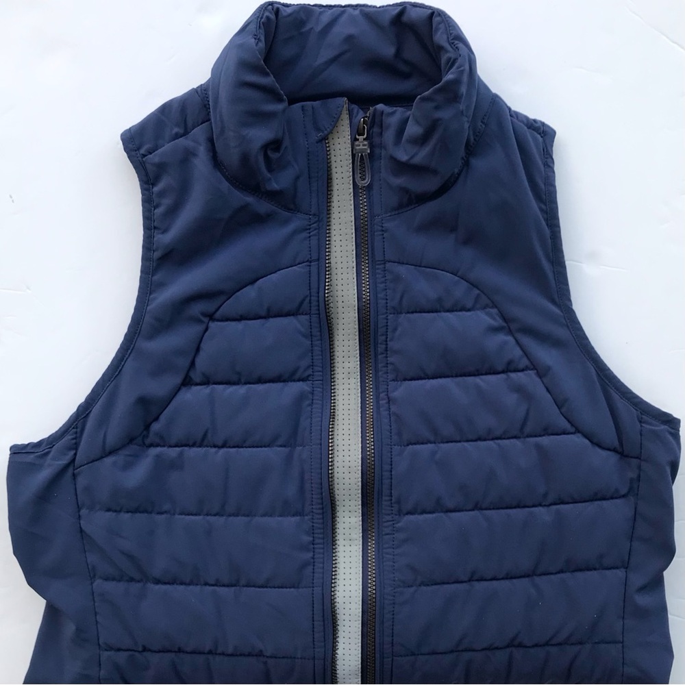 TANGERINE Quilted Design Sleeveless Outdoor Activewear Sleek Puffer Vest